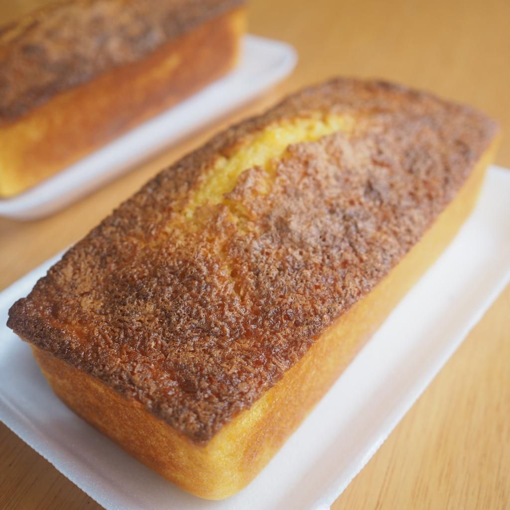 Broa de Fubá com Coco e Queijo