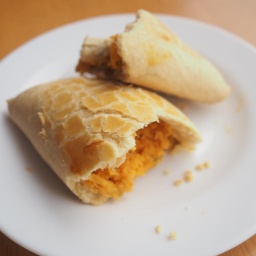 [261] Pastel de Frango