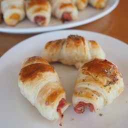 [147] Croissant de Presunto