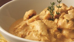 [1332] Strogonoff de Frango