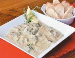 [1337] Iscas de Carne Bovina ao Molho Gorgonzola